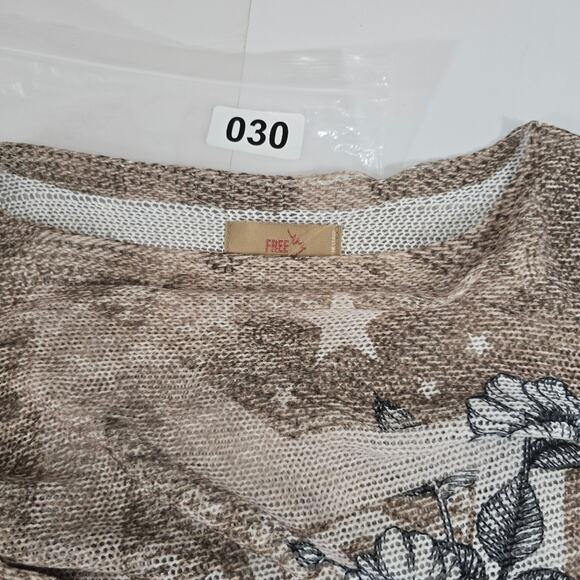 Free For Humanity Sweater Made in Italy XL - Picture 6 of 6